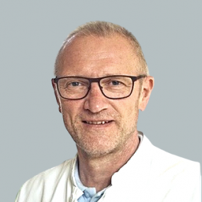 Dr - Jürgen Kaiser - Knee endoprosthetics - 