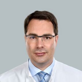Prof. - Matthias Heuer - Hernia surgery - 