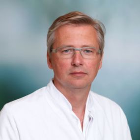 Dr. - (H) Karol Stiebler Head physician, manager and main surgeon of the EPZ - Endoprosthetics Centre, Dr. (H) Karol Stiebler, Asklepios Klinikum Schwalmstadt