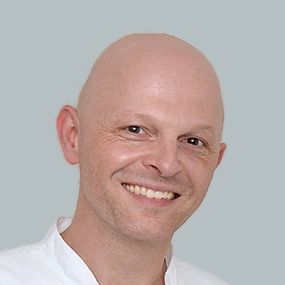 Klinikdirektor: - Andreas Pascher - Hepatologie - 