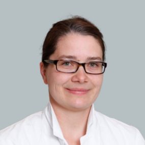Marina Heinmöller, Leitende Oberärztin, Hauptoperateurin des EPZ - Hüftendoprothetik - 