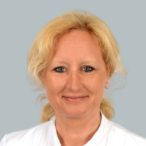 Dr. - Kirsten Meurer - Hernia surgery - 